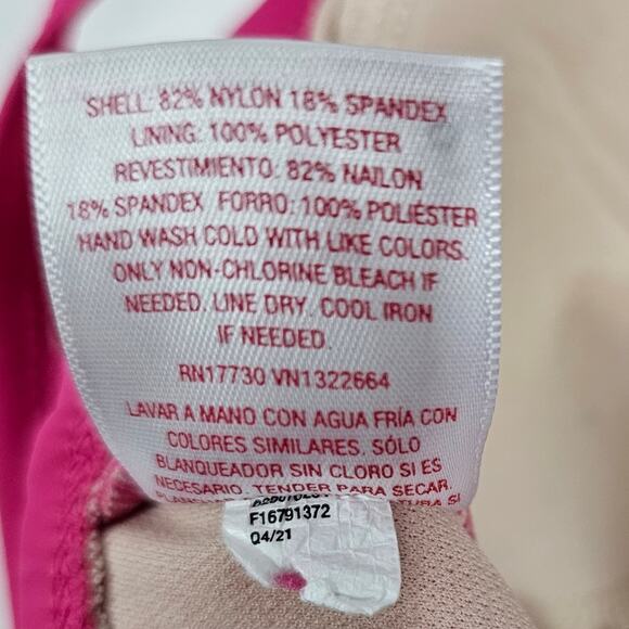 Isabel Pink Ruffled V-Neck Maternity Swimsuit Size Medium - Picture 8 of 9